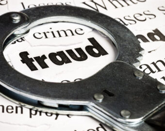 <strong>Primary school teachers, doctors and scout leaders must help tackle fraud</strong>